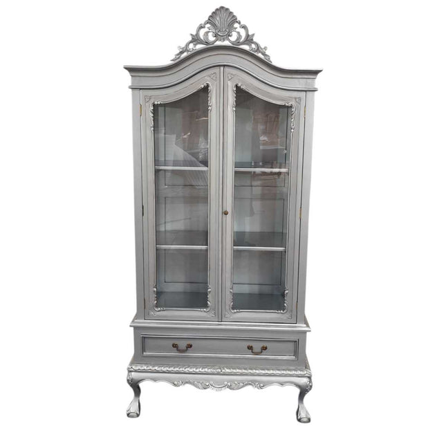 Thomas Chippendale Cabinet ☆ Silver